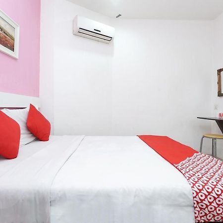 Oyo 162 Fb Hotel Kuala Lumpur Extérieur photo